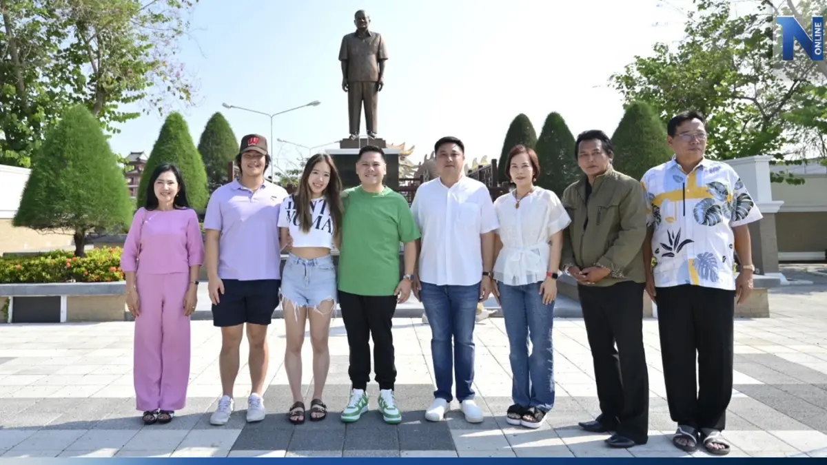 "วราวุธ" ขอพรพ่อบรรหาร ชี้ หลังปิดหีบสมการจัดตั้งรัฐบาลจะชัดเจน "วราวุธ" ขอพรพ่อบรรหาร ชี้ หลังปิดหีบสมการจัดตั้งรัฐบาลจะชัดเจน