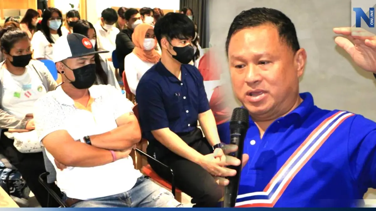 "เสธ.หิ" ร่วมเสวนากับเยาวชนรุ่นใหม่ ย้ำชัด ควรหยุดวาทกรรม "ชังชาติ" "เสธ.หิ" ร่วมเสวนากับเยาวชนรุ่นใหม่ ย้ำชัด ควรหยุดวาทกรรม "ชังชาติ"