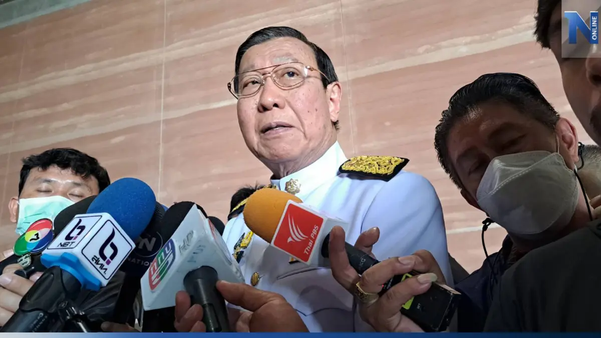 "พรเพชร" ปัดตอบคุณสมบัติประธานสภาฯ เผยก้าวไกลยังไม่มาคุย "พรเพชร" ปัดตอบคุณสมบัติประธานสภาฯ เผยก้าวไกลยังไม่มาคุย