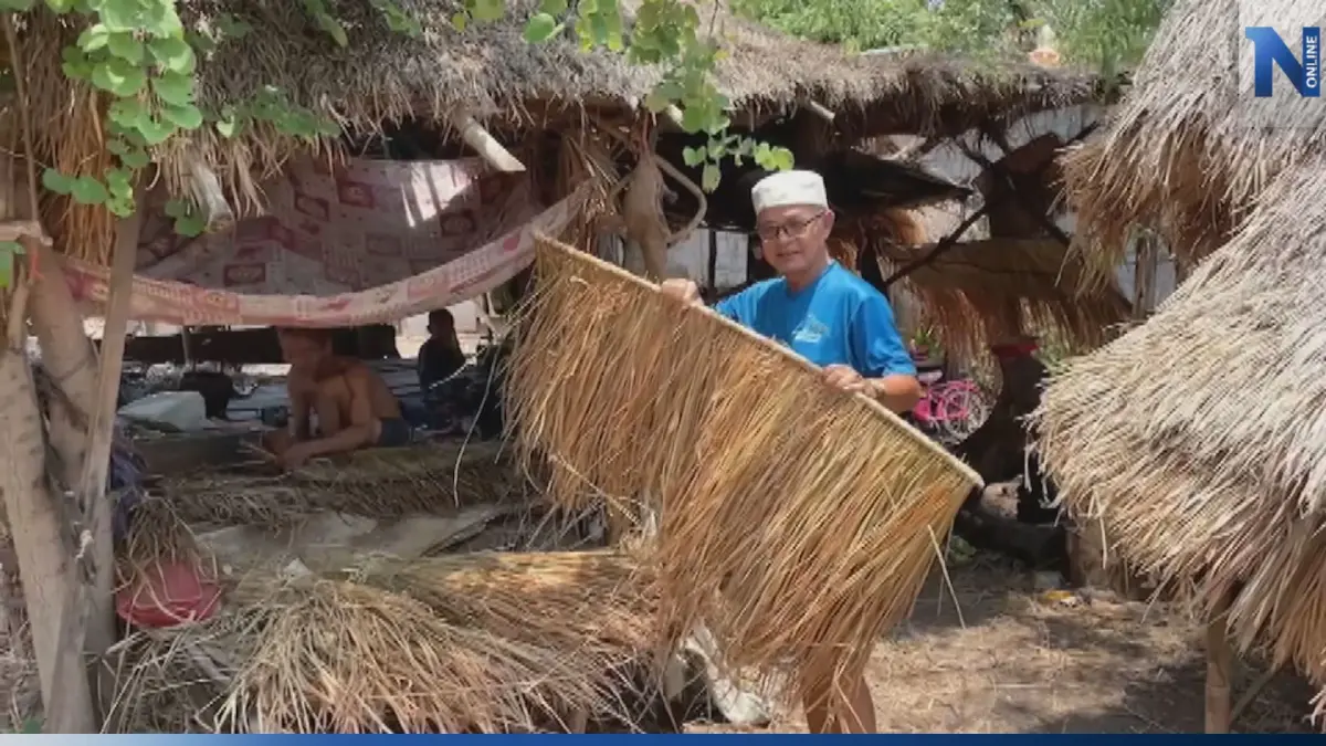 ขาย 'หญ้าแห้ง' ทำเงินรายได้งามรับหน้าร้อน ขาย 'หญ้าแห้ง' ทำเงินรายได้งามรับหน้าร้อน