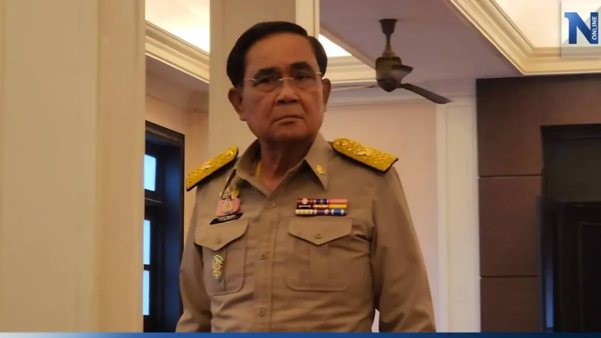 นายกฯ เดินหนีสื่อฯ จี้ปม "ทักษิณ" กลับไทย ก่อนส่ายศรีษะ บอก ยังไม่มีการติดต่อ