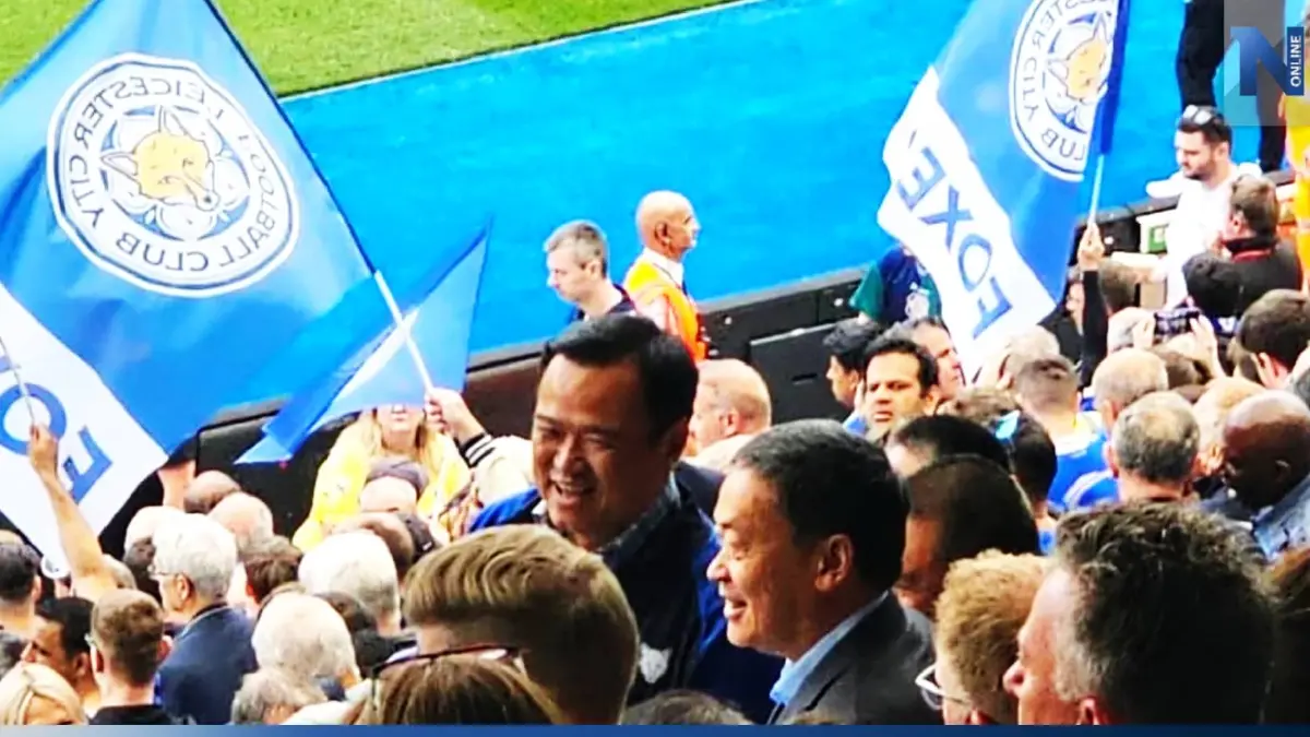 "เศรษฐา-อนุทิน" โผล่ดูเลสเตอร์นัดส่งท้าย ท่ามกลางกระแสดีลลับรัฐบาลใหม่