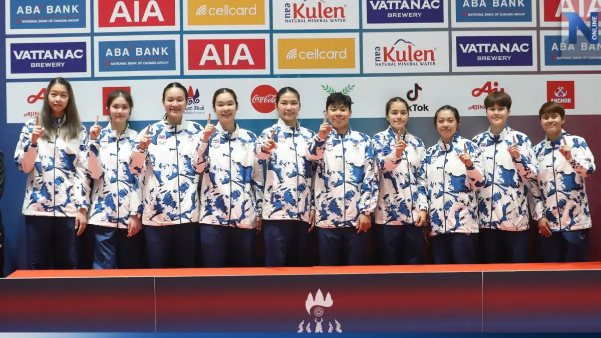 แบดสาวไทยอัดอินโด 3-0 คู่ ผงาดแชมป์ซีเกมส์สมัย 9