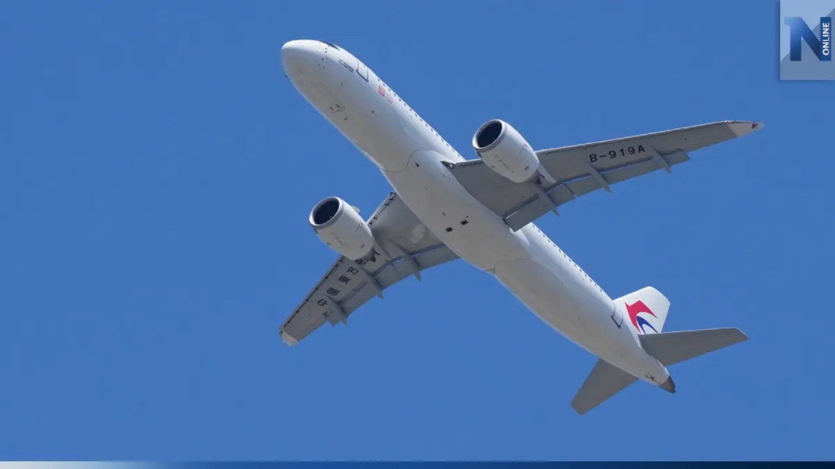 เครื่องบิน C919 จีนผลิตเองลำแรก บินปฐมฤกษ์ราบรื่น เครื่องบิน C919 จีนผลิตเองลำแรก บินปฐมฤกษ์ราบรื่น