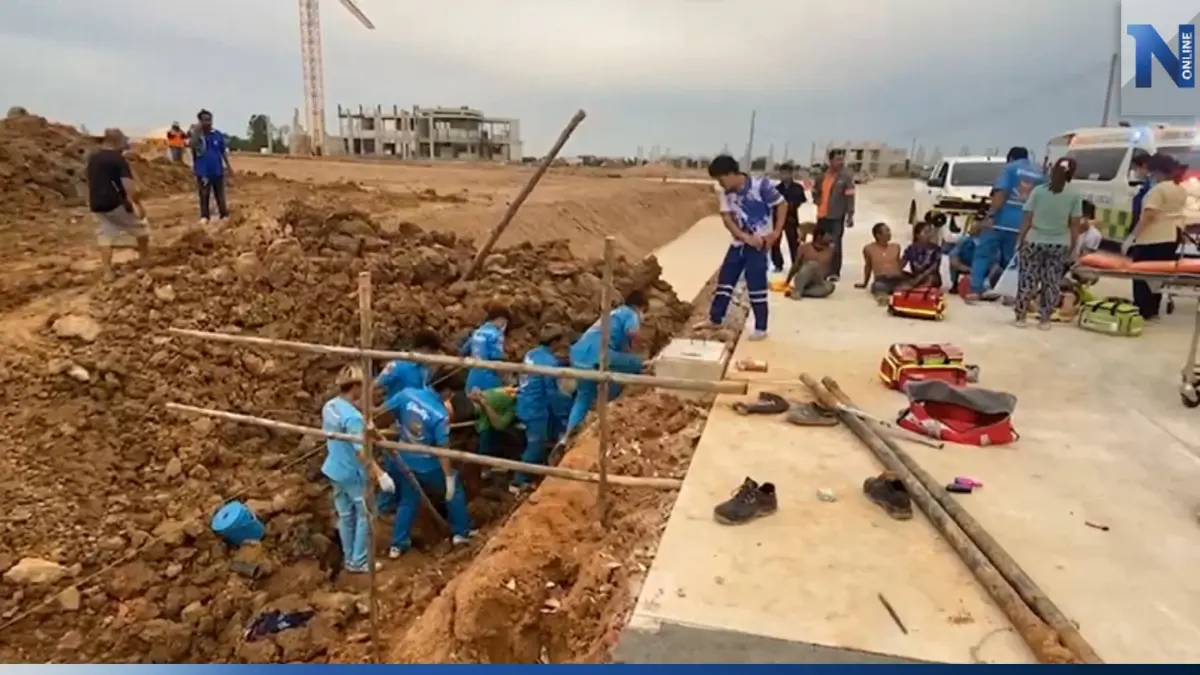 ระทึก! เกิดเหตุดินถล่มทับคนงาน ที่ "ด่านหนองเอี่ยน-สตึงบท" คนงานเจ็บ 4 คน ระทึก! เกิดเหตุดินถล่มทับคนงาน ที่ "ด่านหนองเอี่ยน-สตึงบท" คนงานเจ็บ 4 คน