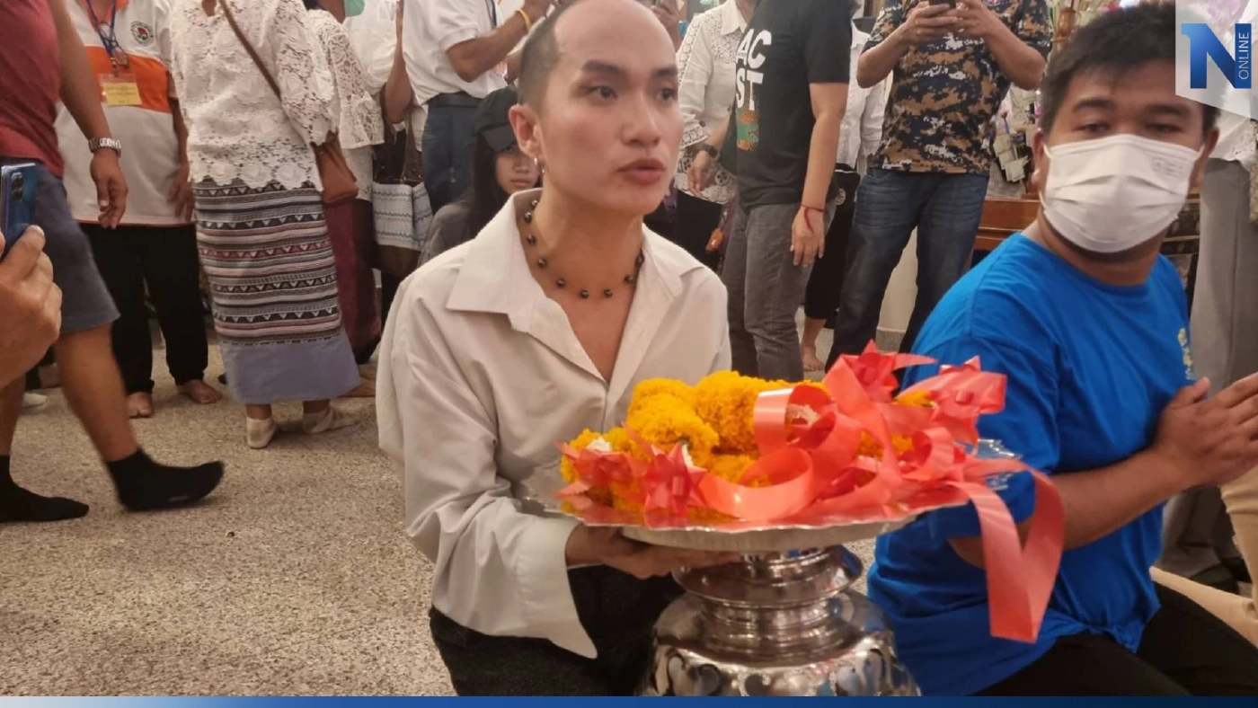 "พัดชา เทพสามตา" เข้ากราบขอขมาสรีระสังขาร "หลวงพ่อรวย" หลังกระทำไม่เหมาะสม