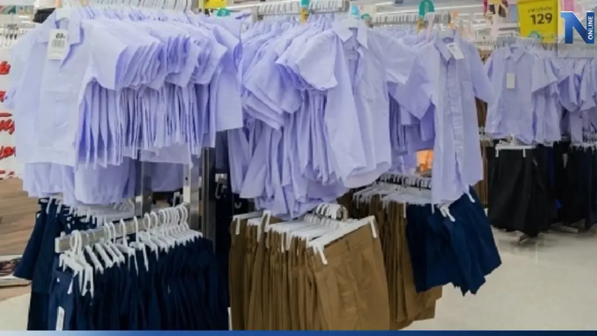 "นิด้าโพล" เผย เกือบ 60% หนุนใส่ชุดนักเรียนต่อไป กว่า 70% ควรเรียนศีลธรรม