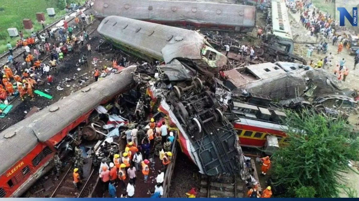 เผยอุบัติเหตุรถไฟชนกันในอินเดีย มีถึง 3 ขบวน เผยอุบัติเหตุรถไฟชนกันในอินเดีย มีถึง 3 ขบวน