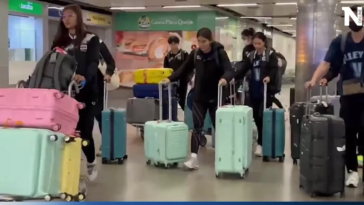 "วอลเลย์บอลหญิงทีมชาติไทย" เดินทางถึงบราซิล "โค้ชด่วน" ยังห่วงเรื่องปรับเวลา "วอลเลย์บอลหญิงทีมชาติไทย" เดินทางถึงบราซิล "โค้ชด่วน" ยังห่วงเรื่องปรับเวลา