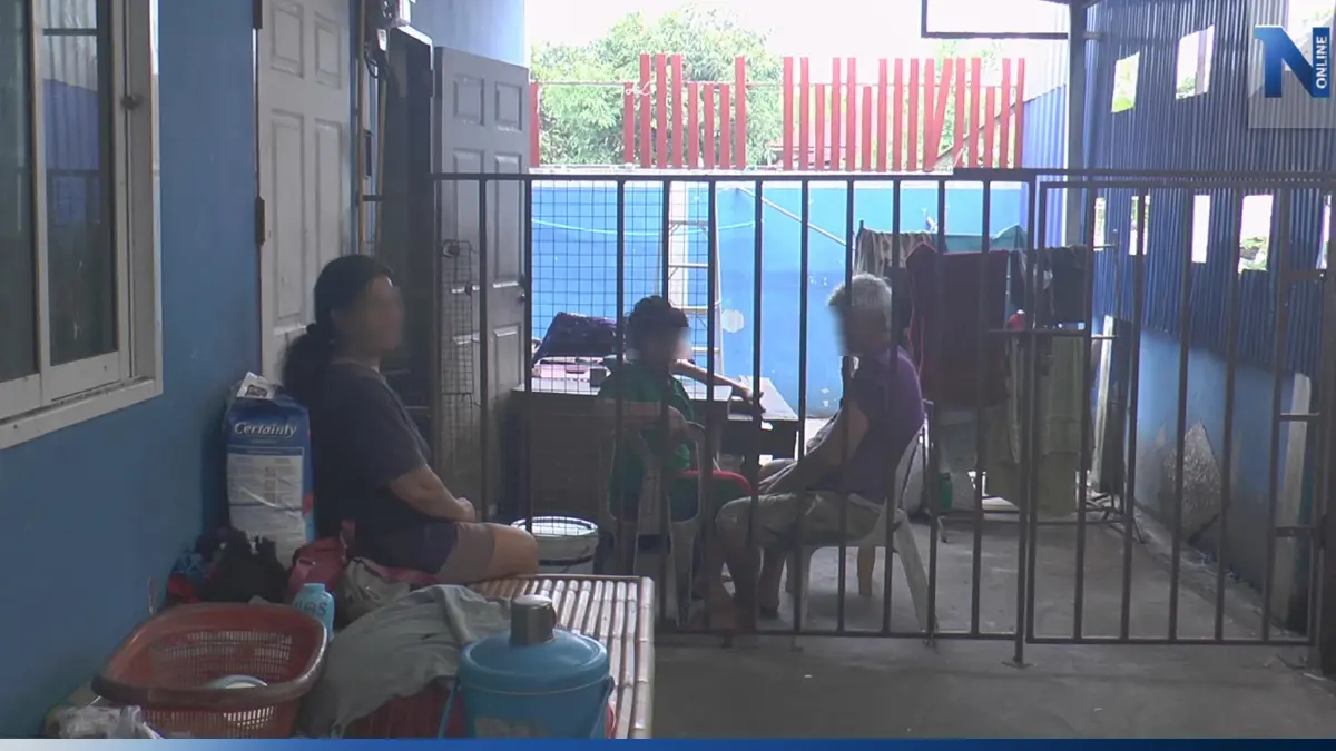 ชีวิตรันทด สาวโคราชวอนสังคมช่วย เลี้ยงลูกพิการสมอง 3 คน สามีป่วยอัมพาต ชีวิตรันทด สาวโคราชวอนสังคมช่วย เลี้ยงลูกพิการสมอง 3 คน สามีป่วยอัมพาต