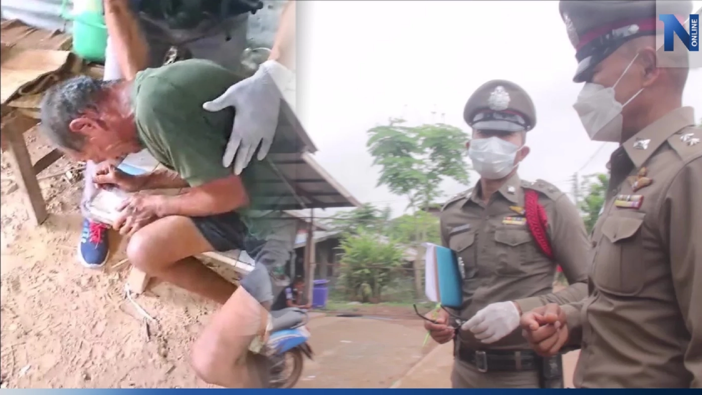 หดหู่! ผัวรุ่นเดอะหลอนจัด ราดน้ำมันจุดไฟเผาเมียตาบอด ดับคาบ้าน