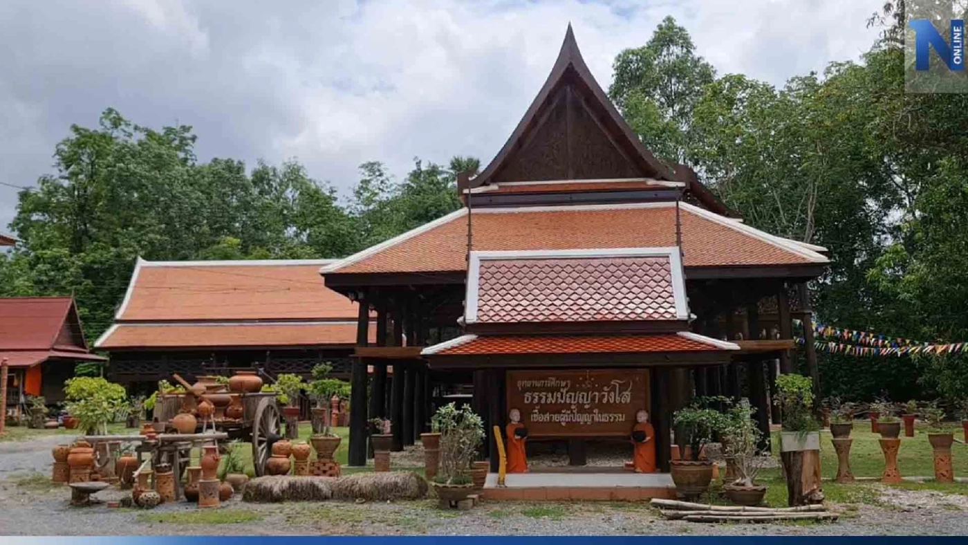 เปิดกุฏิเรือนแพโคตรผีดุแห่งวัดลาย ทำเป็นห้องสมุดให้พระ-ญาติโยม ศึกษาธรรมะ