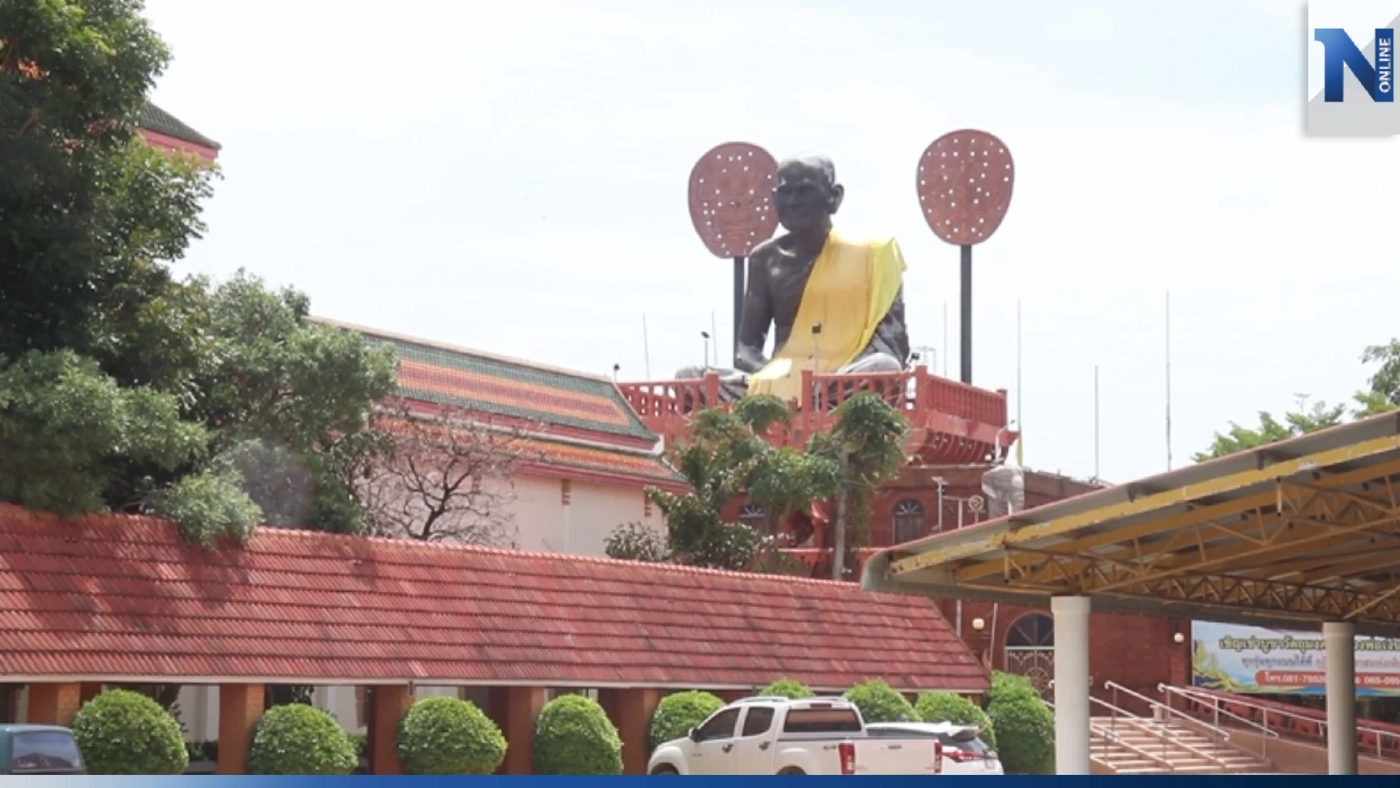 นทท. พากันไปกราบ "หลวงพ่อเงิน" ที่วัดอื่น แทนวัดบางคลาน เพื่อความปลอดภัย