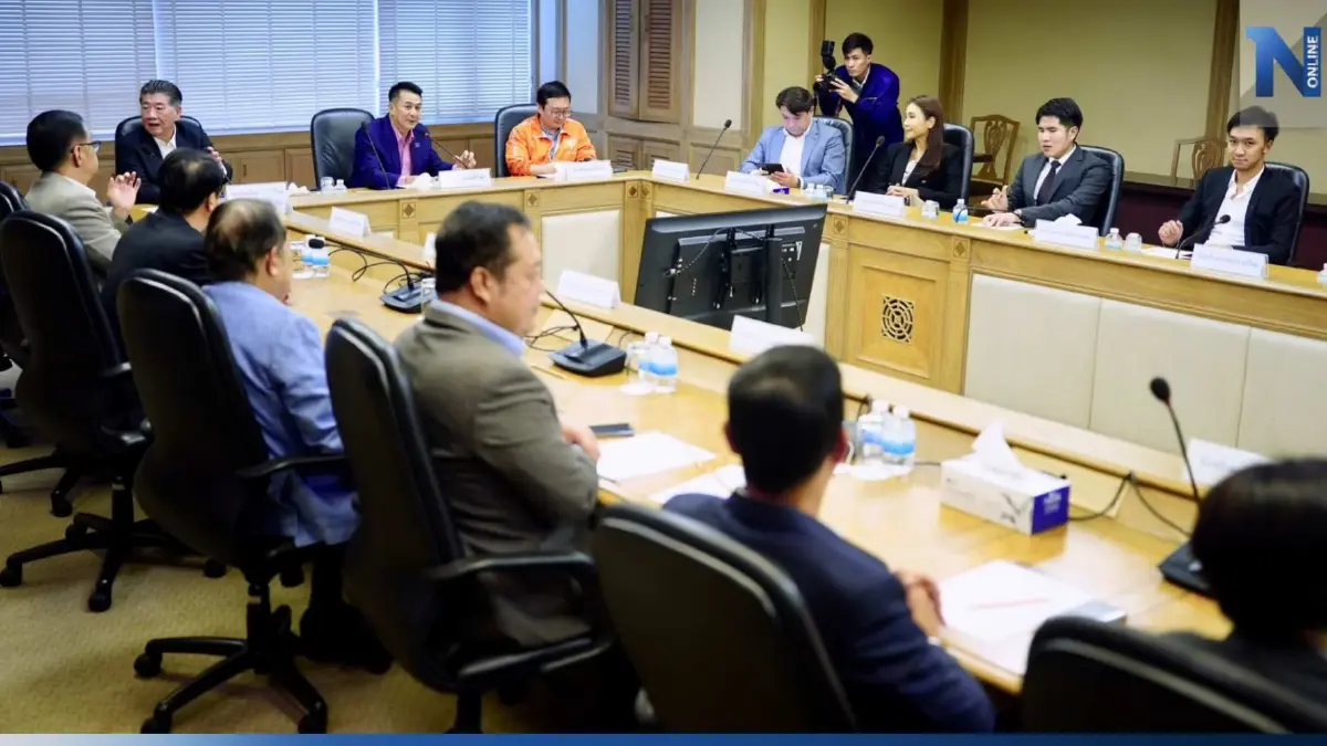 หน.พรรคพลังสังคมใหม่ คุย 2 พรรคเล็ก เห็นด้วยฉีกMOU เปลี่ยนมือตั้งรัฐบาล หน.พรรคพลังสังคมใหม่ คุย 2 พรรคเล็ก เห็นด้วยฉีกMOU เปลี่ยนมือตั้งรัฐบาล