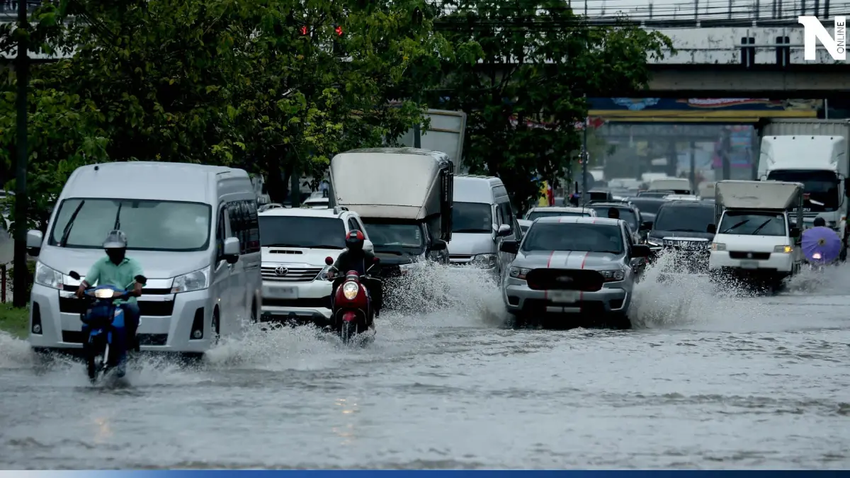 "ฝนตกต่อเนื่อง" พยากรณ์อากาศ กรมอุตุฯเฝ้าระวัง"น้ำท่วมฉับพลัน" กทม.ฝน 60 %