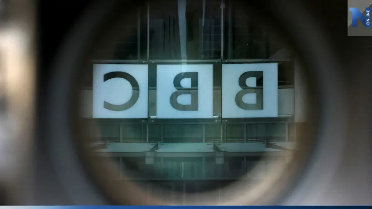 ผู้ประกาศข่าว BBC ซื้อภาพอนาจารเด็กสาว ผู้ประกาศข่าว BBC ซื้อภาพอนาจารเด็กสาว