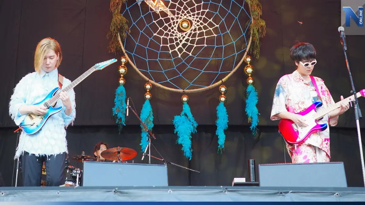 THE TOYS ร่วมแจมมือกีตาร์ระดับโลก ICHIKA ในงาน Fuji Rock Festival