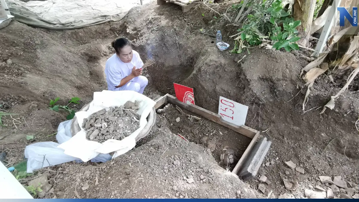 วิญญาณเข้าฝันเจ้าของบ้าน สร้างห้องน้ำทับ 3 ร่าง สุดท้ายขุดพบพร้อมไหโบราณ
