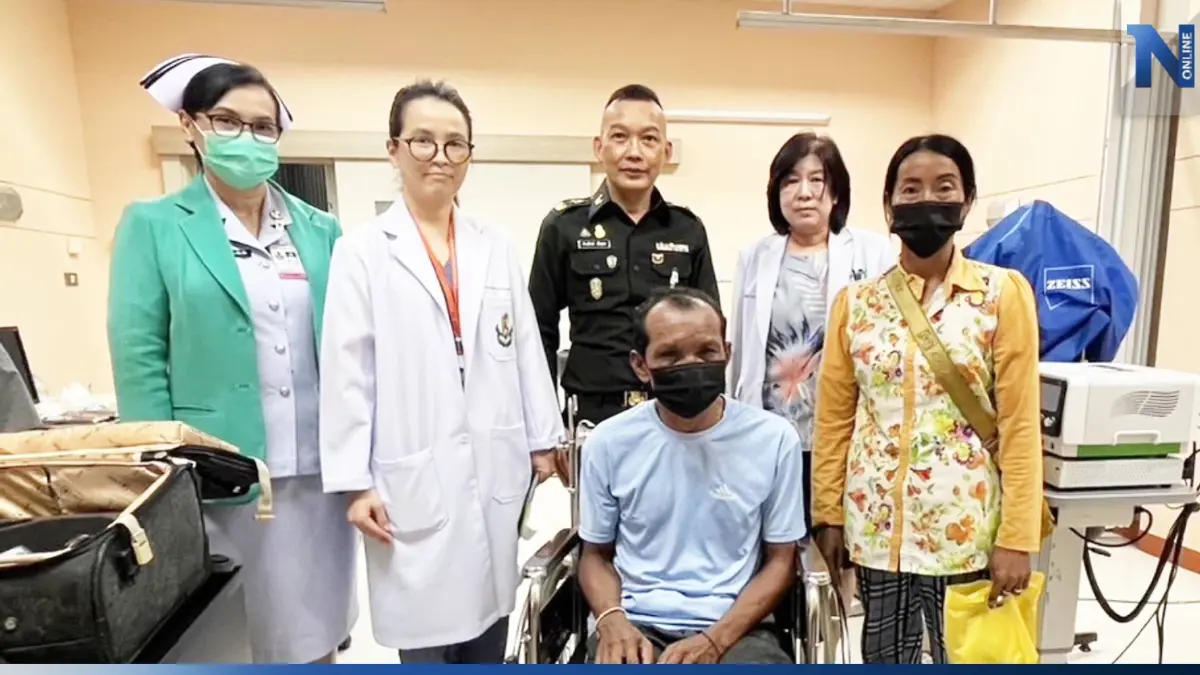 "บิ๊กบี้" สั่งอำนวยความสะดวก "ทหารเขมร" เข้ารักษาดวงตา ที่รพ.พระมงกุฎฯ "บิ๊กบี้" สั่งอำนวยความสะดวก "ทหารเขมร" เข้ารักษาดวงตา ที่รพ.พระมงกุฎฯ