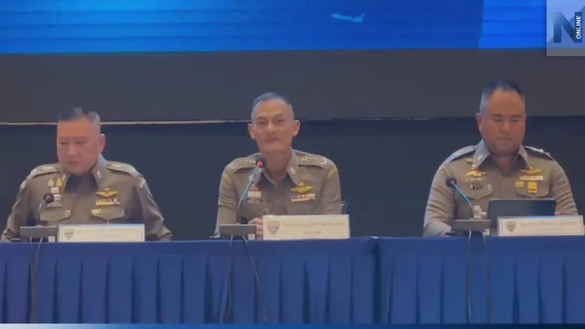 สตม. รวบขบวนการลอบขนคนจีนทำงานคอลเซ็นเตอร์ สตม. รวบขบวนการลอบขนคนจีนทำงานคอลเซ็นเตอร์