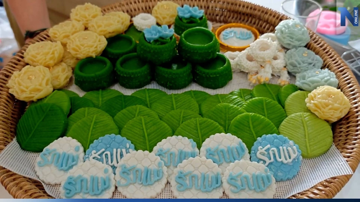 แห่สั่งเพียบ "ขนมรักแม่" พวงมาลัย ขันน้ำ ใบตองกินได้ ขายดีรับวันแม่