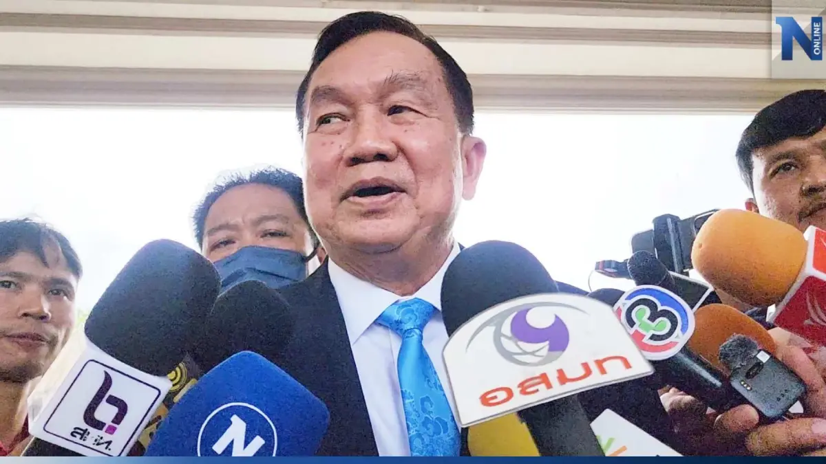 "บิ๊กน้อย" การันตี "ลุงป้อม" ลุยการเมืองไหว สุขภาพยังแข็งแรงดี "บิ๊กน้อย" การันตี "ลุงป้อม" ลุยการเมืองไหว สุขภาพยังแข็งแรงดี