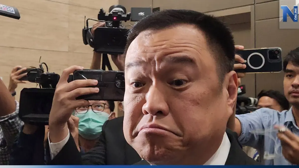 "อนุทิน" คว่ำปาก หลังสื่อถามกรณี "ชาดา" ถูก "เรืองไกร" ร้องสอบภาษี (มีคลิป) "อนุทิน" คว่ำปาก หลังสื่อถามกรณี "ชาดา" ถูก "เรืองไกร" ร้องสอบภาษี (มีคลิป)