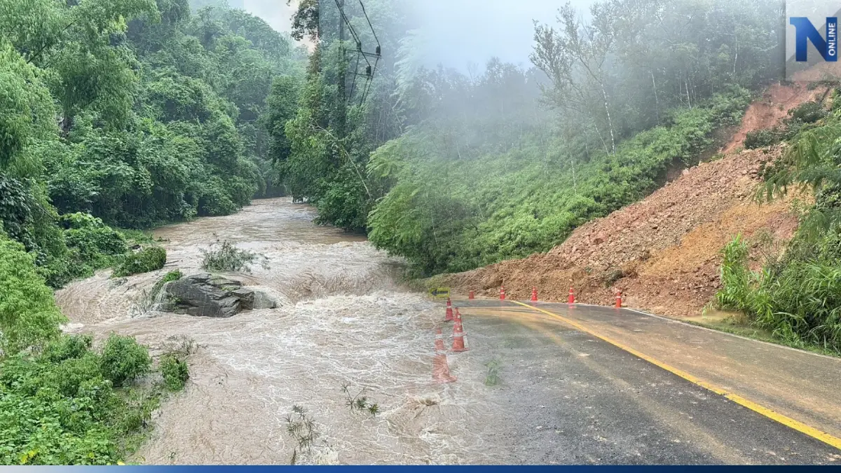 "น่าน" ฝนถล่มหนัก เกิดดินสไลด์ปิดทับเส้นทาง น้ำป่าล้นตลิ่งหลายจุด
