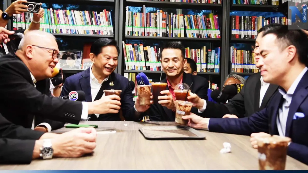 "รทสช." ประกาศยุติสงครามสีเสื้อ ลุยตั้งรัฐบาลปรองดองเพื่อส่วนรวม