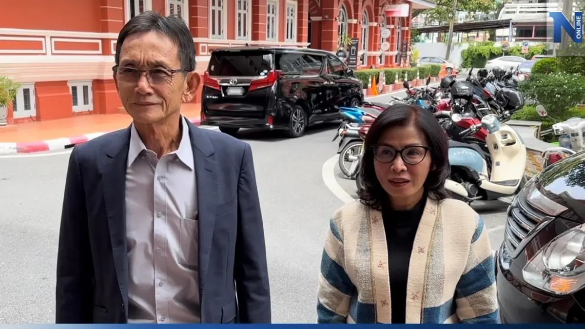 "เกรียง-มนพร"ควงแขนเข้าทำนียบยื่นประวัติ สลค. เตรียมพร้อมทำหน้าที่รมต. "เกรียง-มนพร"ควงแขนเข้าทำนียบยื่นประวัติ สลค. เตรียมพร้อมทำหน้าที่รมต.