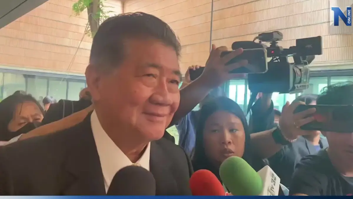 "ภูมิธรรม" ชี้ บ่าย 3 คลอดรัฐบาลเพื่อไทย ยัน "ทักษิณ" กลับบ้านเวลาเดิม "ภูมิธรรม" ชี้ บ่าย 3 คลอดรัฐบาลเพื่อไทย ยัน "ทักษิณ" กลับบ้านเวลาเดิม