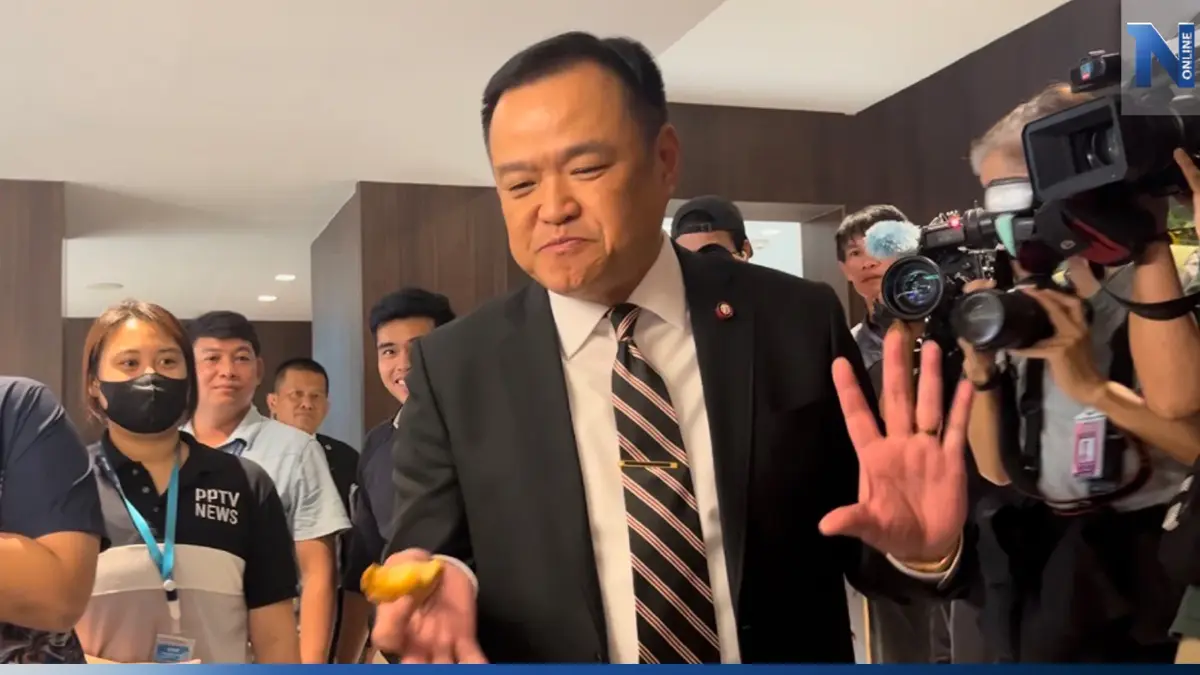 "เสี่ยหนู"อารมณ์ดี แย้มภูมิใจไทยได้โควตารมต. 4+4 "เสี่ยหนู"อารมณ์ดี แย้มภูมิใจไทยได้โควตารมต. 4+4