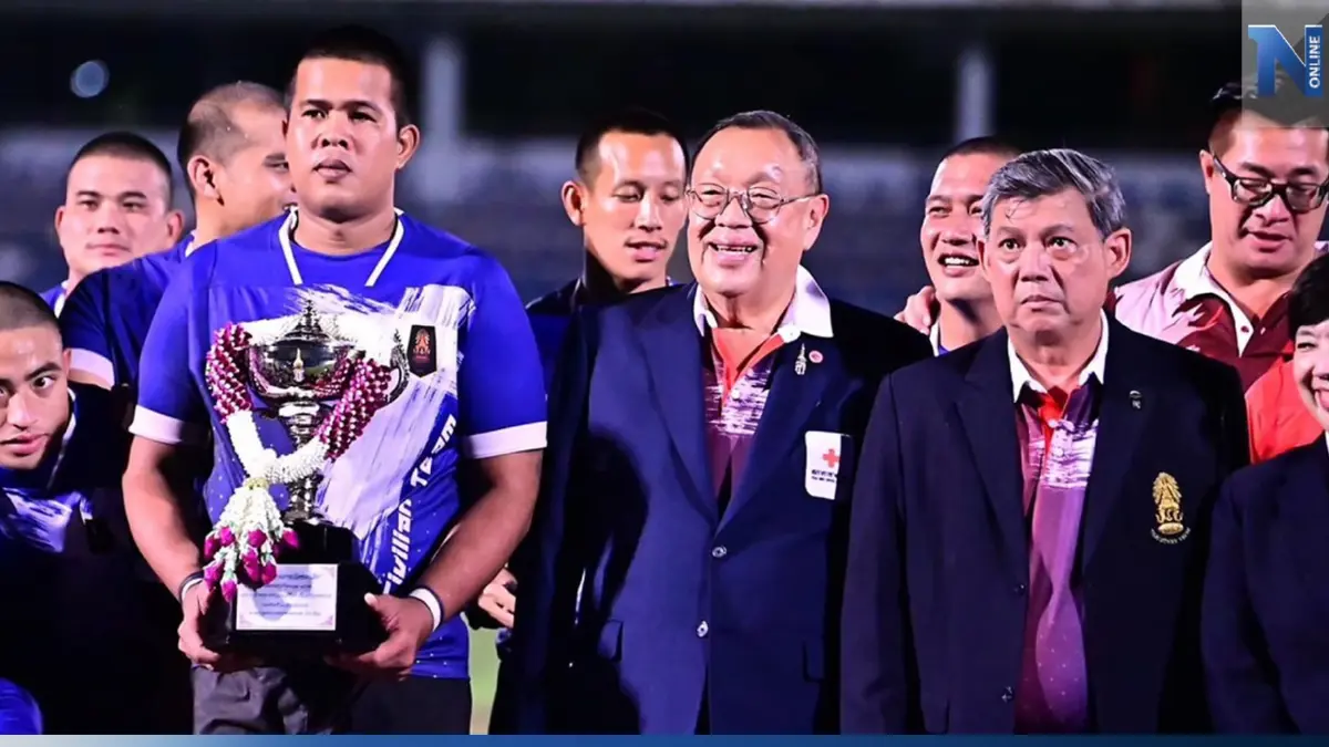 "พ.ต.ท.กุลธน" ร่วมมหกรรมรักบี้ประเพณี เพื่อสภากาชาดไทย ชิงถ้วยพระราชทาน "พ.ต.ท.กุลธน" ร่วมมหกรรมรักบี้ประเพณี เพื่อสภากาชาดไทย ชิงถ้วยพระราชทาน