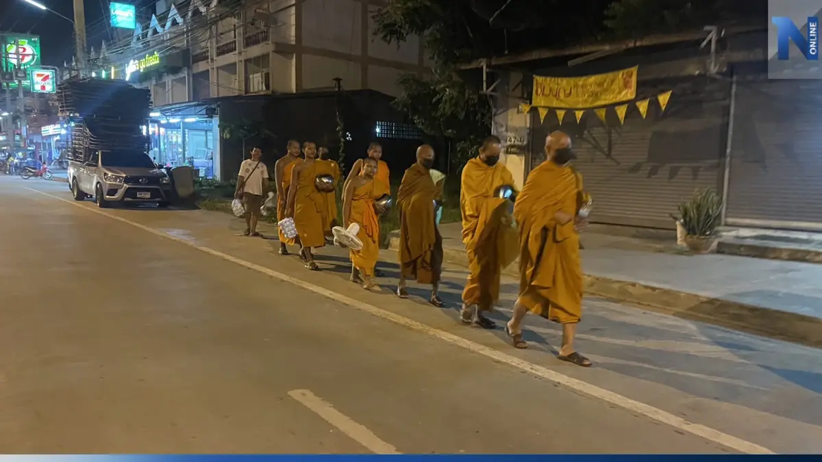 พระ-เณร ร้องเรียนเจ้าอาวาสอมเงินกฐิน กลับถูกไล่พ้นวัดช่วงเข้าพรรษา