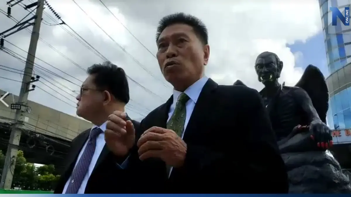 คอนเฟิร์ม! ไม่ย้ายรูปปั้น "ครูกายแก้ว" ไปไหน เตรียมสร้างโดม 60 ล้านครอบ คอนเฟิร์ม! ไม่ย้ายรูปปั้น "ครูกายแก้ว" ไปไหน เตรียมสร้างโดม 60 ล้านครอบ