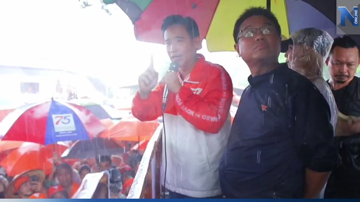 "พิธา" ลุยฝนปลุกคนระยองเลือกตั้ง พร้อมเป็นฝ่ายค้านมากกว่ารัฐบาลแห่งชาติ