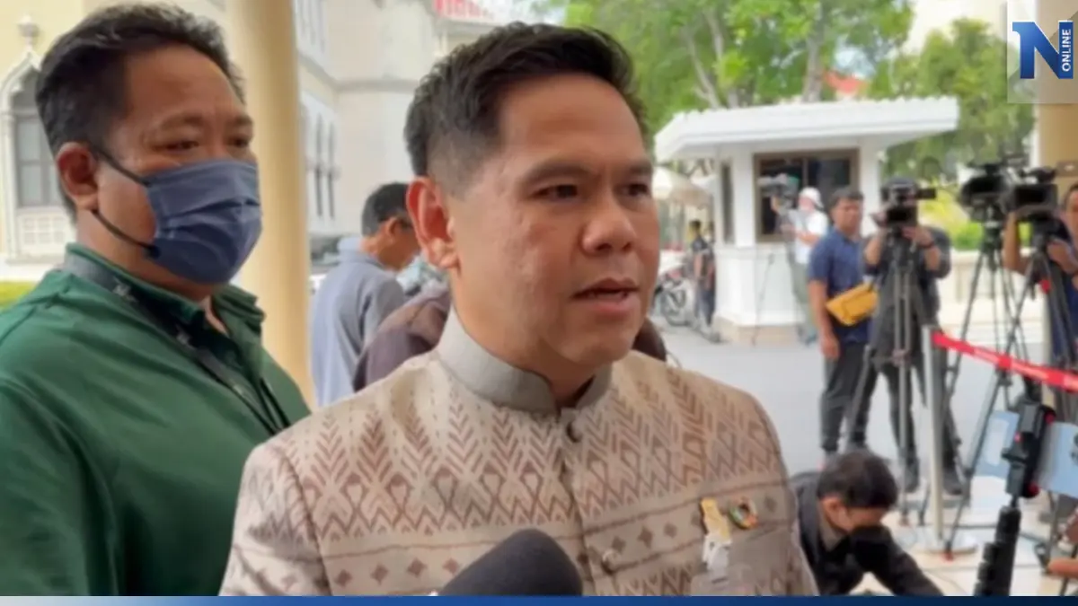 "วราวุธ" ชี้สัญญาณดี "เพื่อไทย" ไม่มี ม.112 พร้อมรอชวนร่วมรัฐบาล "วราวุธ" ชี้สัญญาณดี "เพื่อไทย" ไม่มี ม.112 พร้อมรอชวนร่วมรัฐบาล