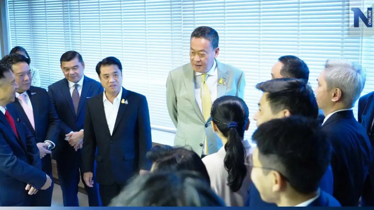 เศรษฐา หารือ 8 สายการบิน รับนักท่องเที่ยวไฮซีซั่น ชงแผนเปิดฟรีวีซ่า เศรษฐา หารือ 8 สายการบิน รับนักท่องเที่ยวไฮซีซั่น ชงแผนเปิดฟรีวีซ่า