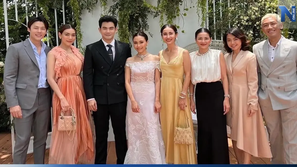 คนบันเทิงร่วมยินดี  ฌอห์ณ จูงมือคนรัก เพชร ภิพัชรา เข้าพิธีหมั้นแล้ว