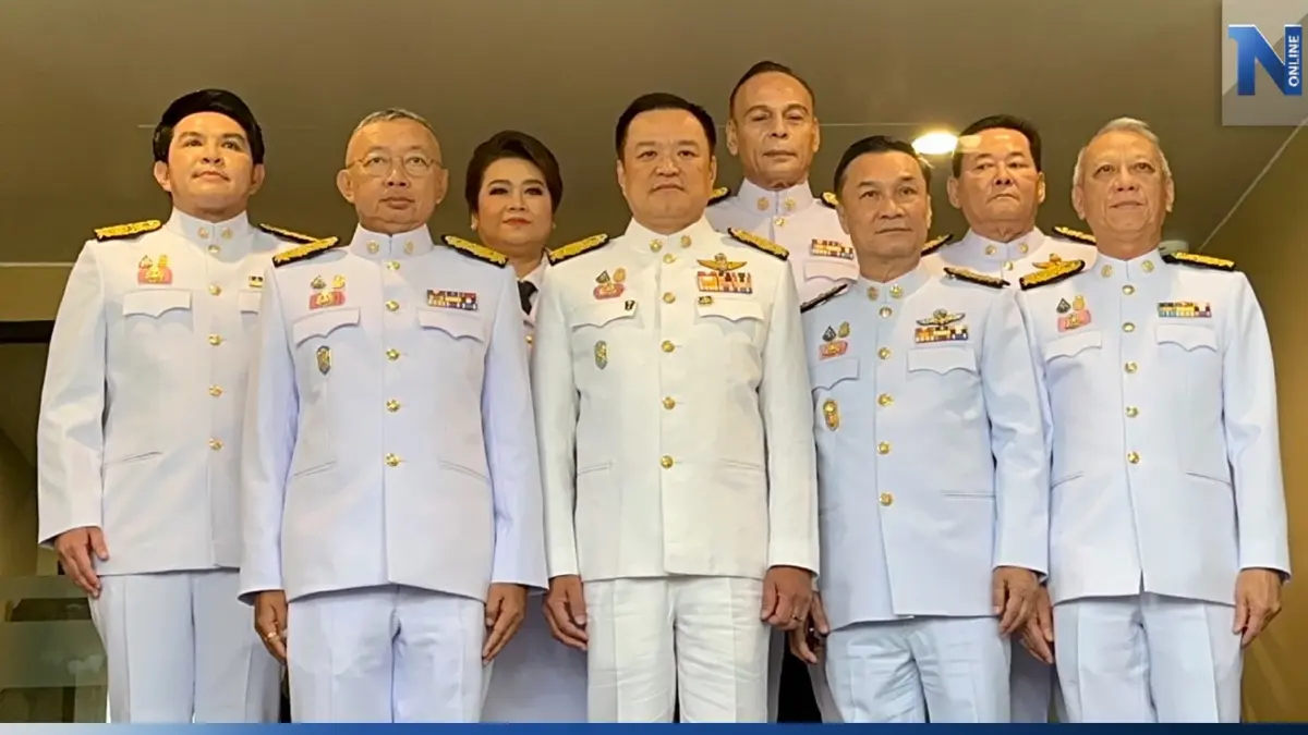 ทีมรัฐมนตรี "พรรคภูมิใจไทย" พร้อมเข้าถวายสัตย์ปฏิญาณบ่ายนี้ ทีมรัฐมนตรี "พรรคภูมิใจไทย" พร้อมเข้าถวายสัตย์ปฏิญาณบ่ายนี้