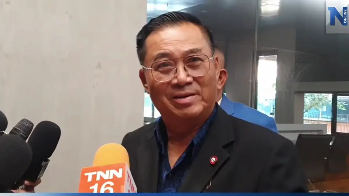 "อดิศร" จี้ "ก้าวไกล" เลือก ผู้นำฝ่ายค้านหรือรองปธ.สภาฯ เพื่อความสง่างาม