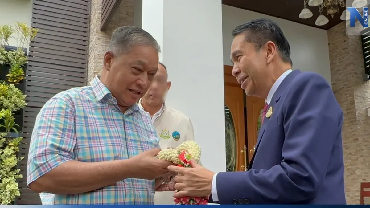 "บิ๊กทิน"พบ"บิ๊กโอ๋"ขอคำแนะนำทำงานร่วมกับเหล่าทัพ "บิ๊กทิน"พบ"บิ๊กโอ๋"ขอคำแนะนำทำงานร่วมกับเหล่าทัพ