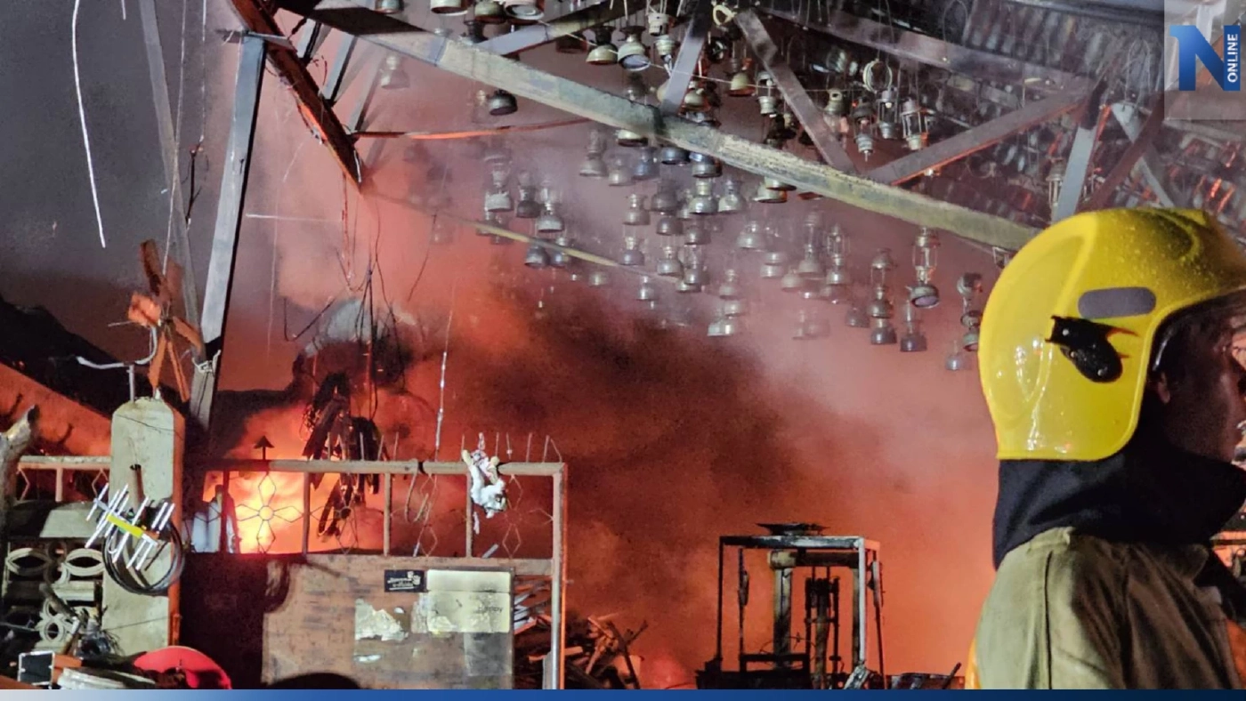 ระทึก! ไฟไหม้ร้านของเก่า กลางเมืองปราจีนบุรี เผาวอดวัตถุโบราณจำนวนมาก ระทึก! ไฟไหม้ร้านของเก่า กลางเมืองปราจีนบุรี เผาวอดวัตถุโบราณจำนวนมาก