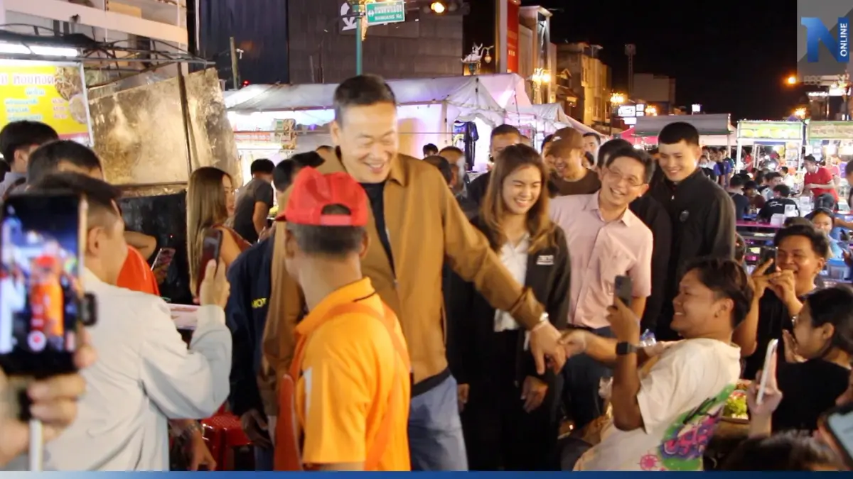 “เศรษฐา” ถึงขอนแก่น เดินตลาดโต้รุ่งทักทาย-ชิมขนมพ่อค้าแม่ค้า