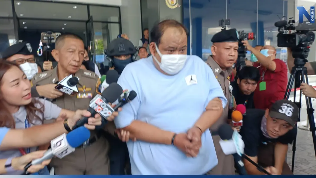 "กำนันนก" เครียด ถูกคุมตัวส่งศาล ตำรวจตั้งข้อหาใช้ผู้อื่นกระทำผิด "กำนันนก" เครียด ถูกคุมตัวส่งศาล ตำรวจตั้งข้อหาใช้ผู้อื่นกระทำผิด