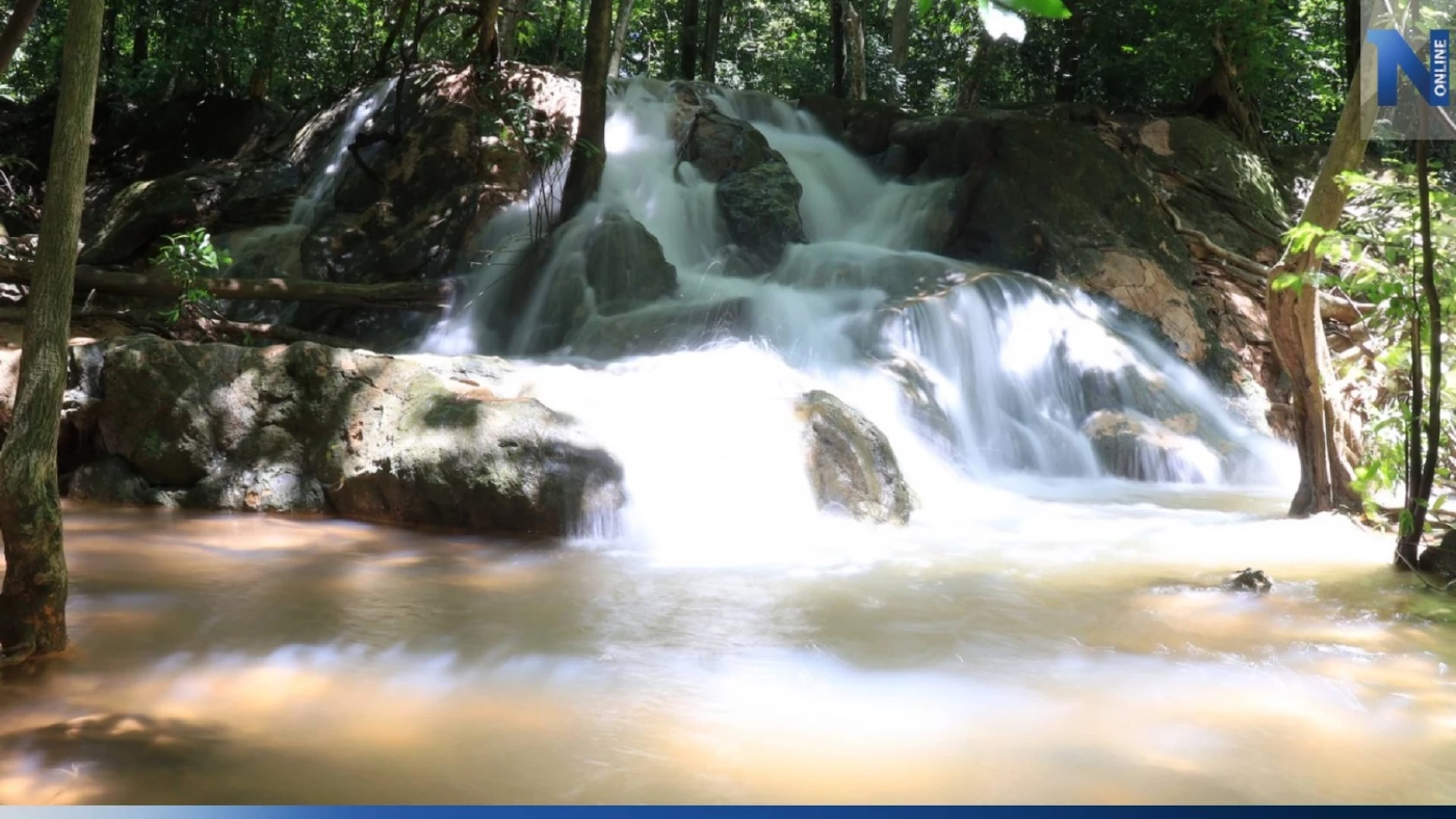หนึ่งปีมีเพียงครั้ง "น้ำตกขุนห้วยเทิน" ความสวยงามธรรมชาติช่วงฤดูฝน