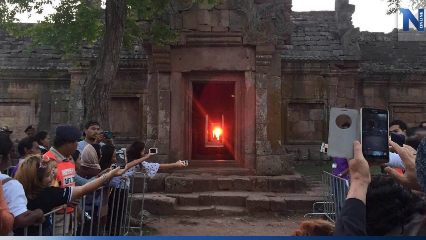 ชวนชมปรากฏการณ์ พระอาทิตย์ขึ้นตรง 15 ช่องประตู "ปราสาทพนมรุ้ง" 8-10 ก.ย. นี้