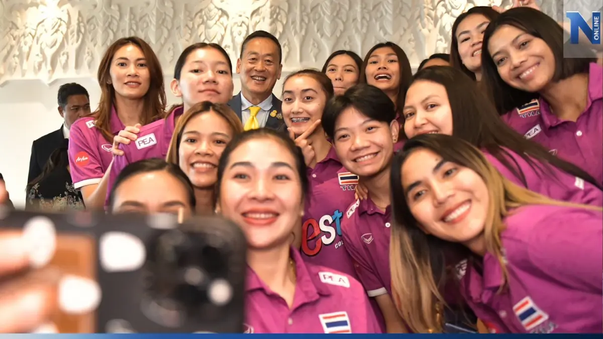 "เศรษฐา"ให้กำลังใจนักตบสาวไทยผ่านรอบคัดเลือกโอลิมปิก 2024 "เศรษฐา"ให้กำลังใจนักตบสาวไทยผ่านรอบคัดเลือกโอลิมปิก 2024