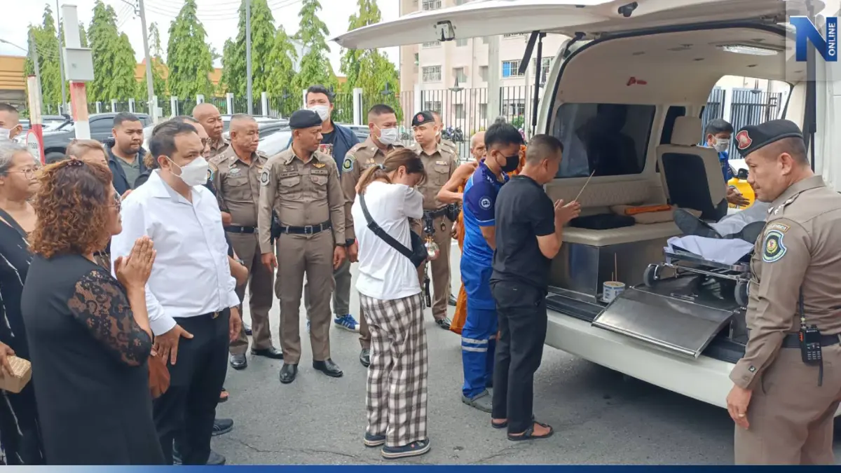 พิธีน้ำหลวงอาบศพ "สารวัตร ศิวกร" วัดพระศรีมหาธาตุ เริ่มเย็นนี้ พิธีน้ำหลวงอาบศพ "สารวัตร ศิวกร" วัดพระศรีมหาธาตุ เริ่มเย็นนี้