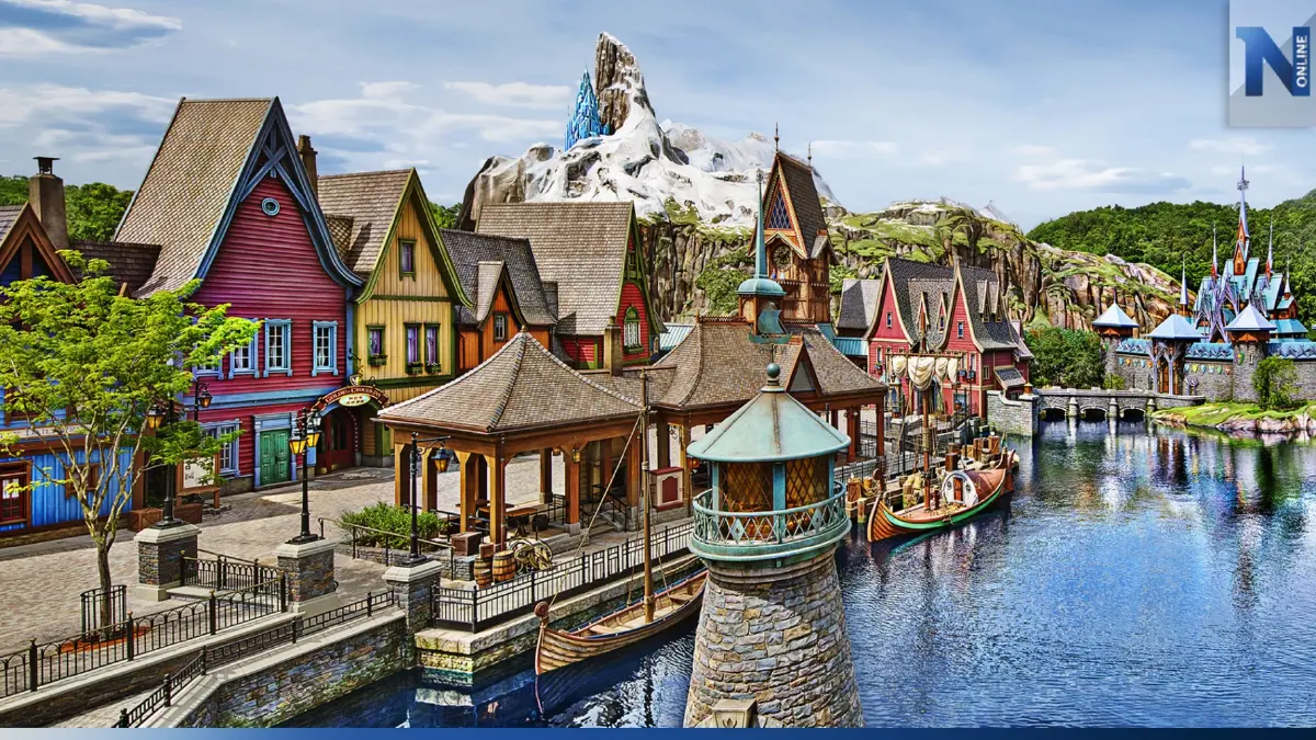 พาเที่ยวก่อนเปิดจริง "World of Frozen" ใหญ่ที่สุดในโลก ฮ่องกงดิสนีย์แลนด์ฯ